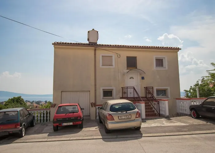 Kralj アパート セルツェ